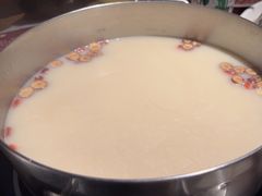 -尚尚仙·酸汤猪手·猪肚鸡火锅(华联万柳购物中心店)