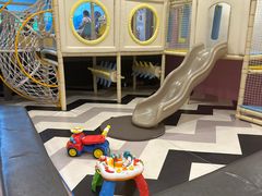 -酷游亲子游泳中心