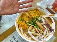 蟹皇膏台山生蚝八爪鱼捞河粉-荔林食店(西华路店)