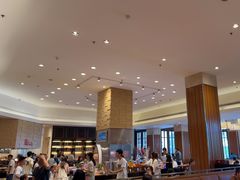 -亚龙湾希尔顿自助餐厅·海鲜·烧烤·沙滩BBQ·现场乐队