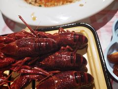 -肥肥虾庄·金牌油焖大虾(杨园滨江时代walk店)
