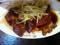 -胡须张鲁肉饭(美食文化馆店)