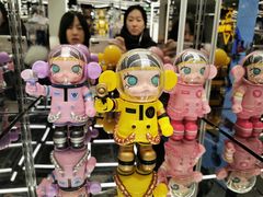 -泡泡玛特POPMART(侨福芳草地店)