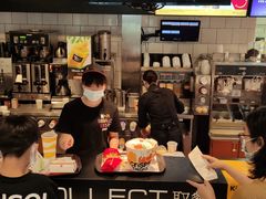 -麦当劳(水坑尾街店)