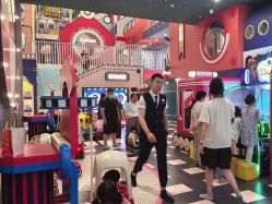 -MELAND CLUB亲子乐园·派对·餐厅(北京芳圆里ID MALL店)