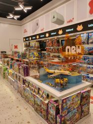 -kidsland(颐堤港店)