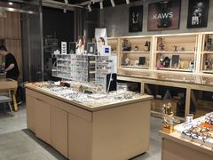 -棱石眼镜(CP静安店)