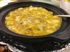 蟹黄烩豆腐-银都上海菜馆(粤海东路店)