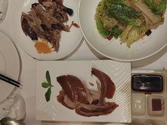 -贝勒爷·酥不腻烤鸭