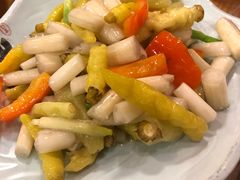 -鲁小三·大骨自助(金山总店)