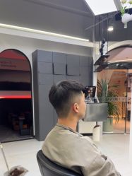 -U·NI SALON 造型