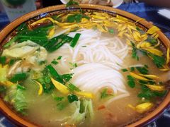 -桥香园云南过桥米线(金马碧鸡店)