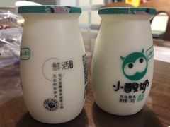 -一只酸奶牛(百联南岸上海城店)