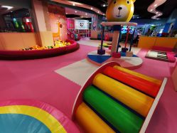 -木马王国淘气堡儿童乐园