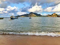 -那琴半岛地质海洋公园