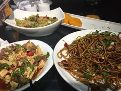 -刘胖子家常菜·蹄花焖藕(中南店)