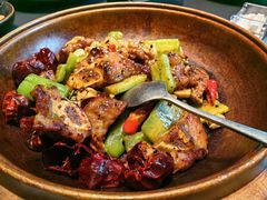 -铜锣湾·有麝自然香(渝北财富中心店)