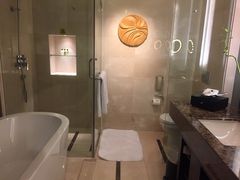 -青岛海尔洲际酒店