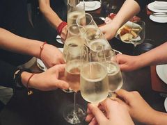 -卡佩罗意大利餐厅及酒吧Al Cappello Trattoria