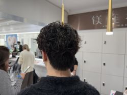 -镁连社·美联社