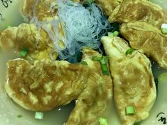 -岳姥姥饺子(泺文路店)