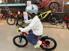 -迪卡侬(雨花店)