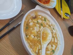 -渝信川菜 · 川味家常菜(财富购物中心店)