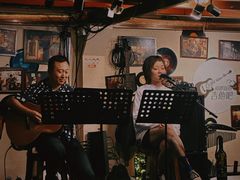 -南锣鼓巷吉他吧(鼓楼店)