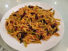 -桃子餐厅·天津菜(王顶堤总店)