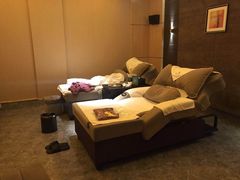 -金色印象·4K影院式足体养生(南滨印象店)