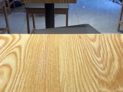 -魔都三兄弟酸辣粉·蘸卤炸串(虹桥万科店)