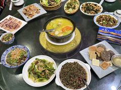 -三锅莊·牦牛肉火锅·香格里拉特色藏餐宴请餐厅(昆明创始店)