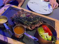 -YUE·6·西式融合餐厅(外滩六号店)