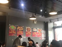 大堂-范贤光鸡公煲(平乐园总店)
