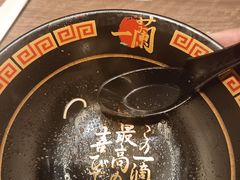 -一兰拉面(新宿中央东口店)