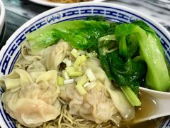 招牌云吞面-正斗面家