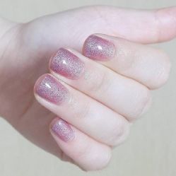 -朵拉定制美妆美甲