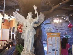 -暴风岛沉浸式体验馆(百联世纪店)