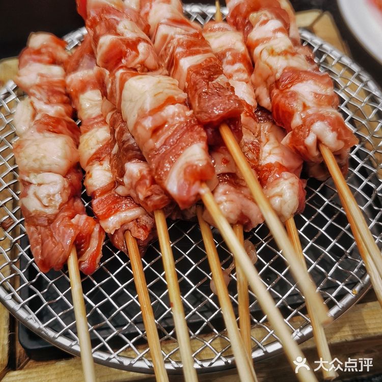 自打吃了这口儿烤牛肠就一直念念不忘