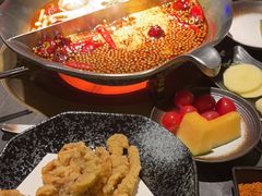 台式麻辣锅-湊湊火锅·茶憩(杭州湖滨银泰in77店)