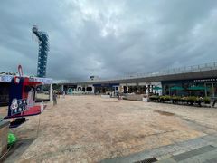 -亚龙湾中心广场