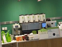 -奈雪的茶(优特汇店)