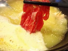 -鲜入围煮花胶鸡海鲜火锅