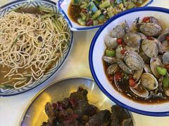 -霄汉牛三鲜湖北砂锅菜(万松园2店)