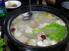 锅底和墨鱼丸-领鲜风味花雕鸡(马端街店)