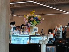 -玲婧胡同·生日蛋糕·餐厅(嘉里城店)