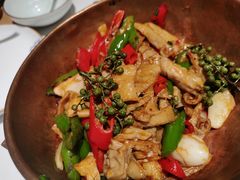 干锅脱脂肥肠-山东宾馆·齐鲁苑餐厅