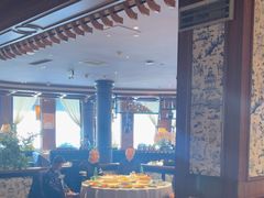 -八府香鸭·啫啫煲(华山路店)