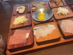 -银米·云南传统过桥米线(双廊黑金冠店)