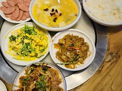 -山河屯铁锅炖·非遗东北菜(南山店)